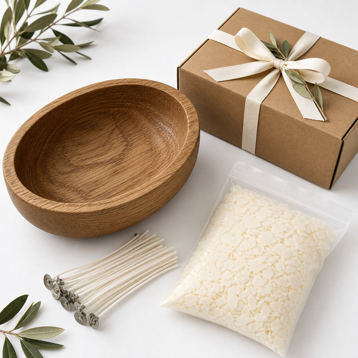 Handcrafted Oak Candle Bowl - included items